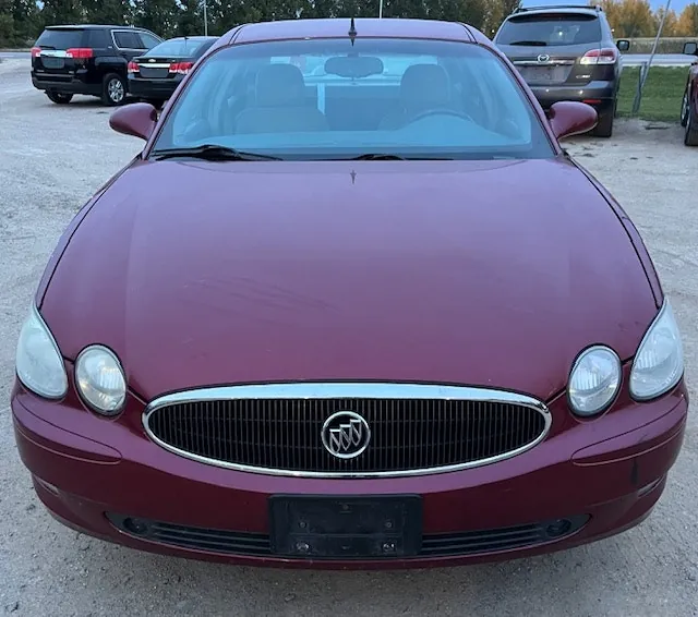 Buick Allure 2005 photo 2