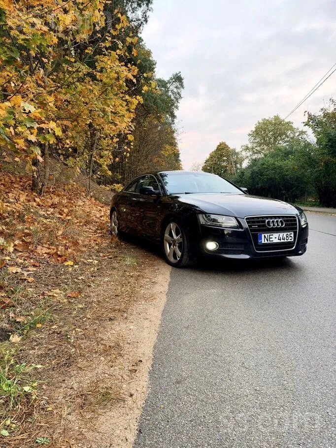 Audi A5 2011 photo 4