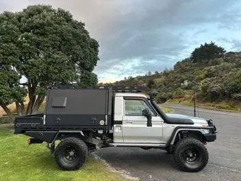 Toyota Land Cruiser 2009 photo 5
