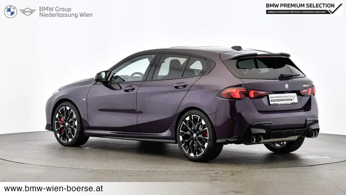 BMW 1 Series 2024 photo 3