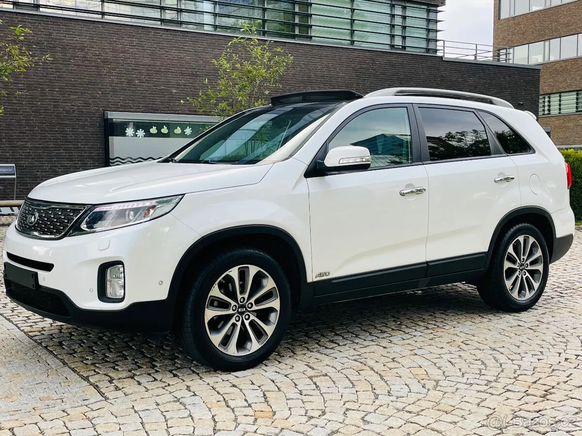 Kia Sorento 2014 photo 2