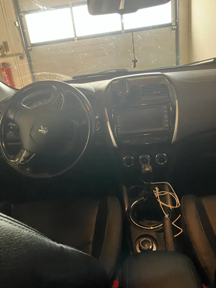 Peugeot 4008