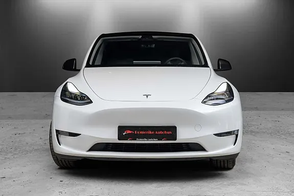 Tesla Model Y 2024 photo 5