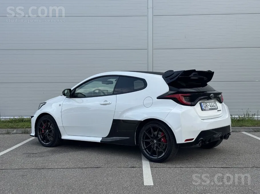Toyota Yaris 2021 photo 3