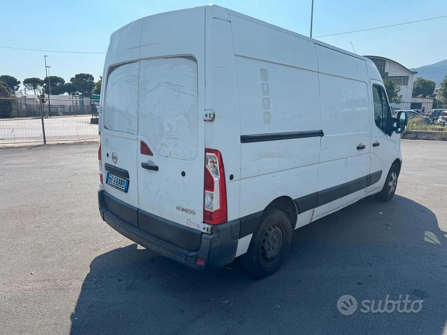 Nissan Nv400 2015 photo 3