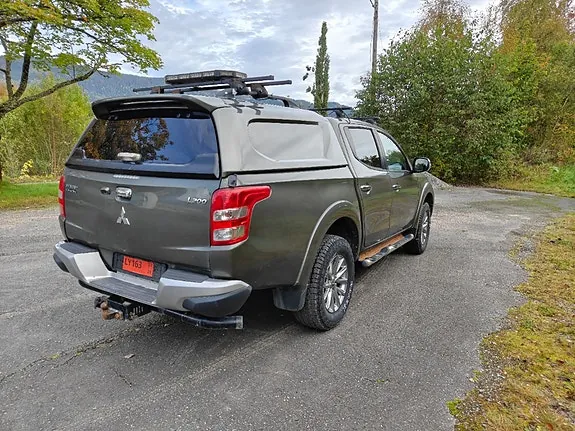 Mitsubishi L200 2016 photo 3