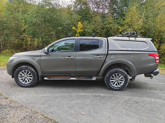 Mitsubishi L200 2016 photo 5