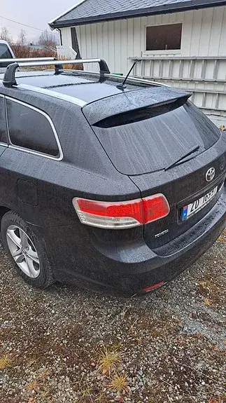 Toyota Avensis 2011 photo 4