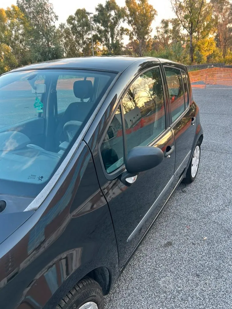 Renault Modus 2007 photo 2