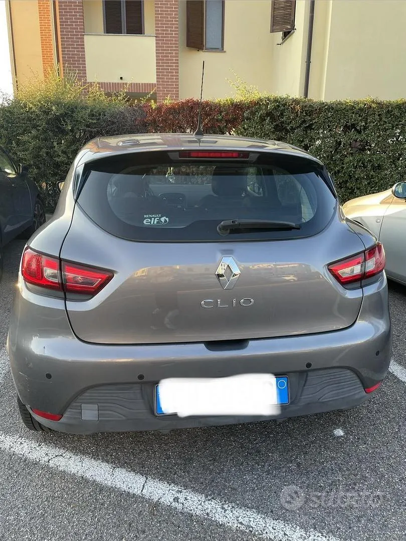Renault Clio 2014 photo 2
