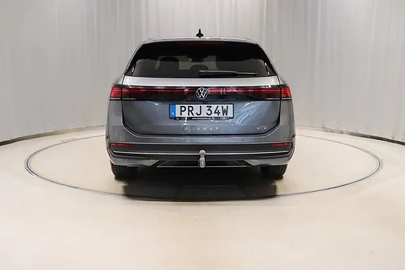 Volkswagen Passat 2025 photo 5