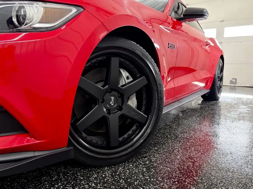 Ford Mustang 2015 photo 2