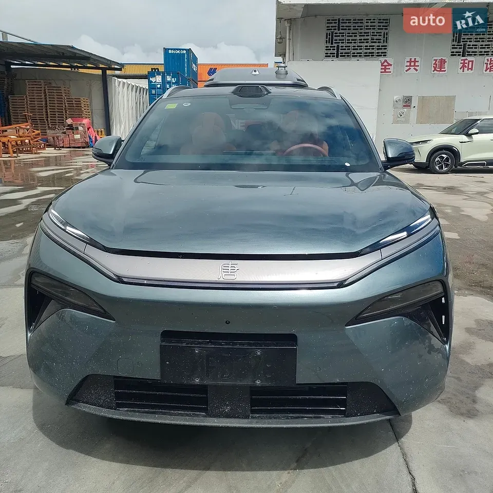 BYD Tang L 2025 photo 2