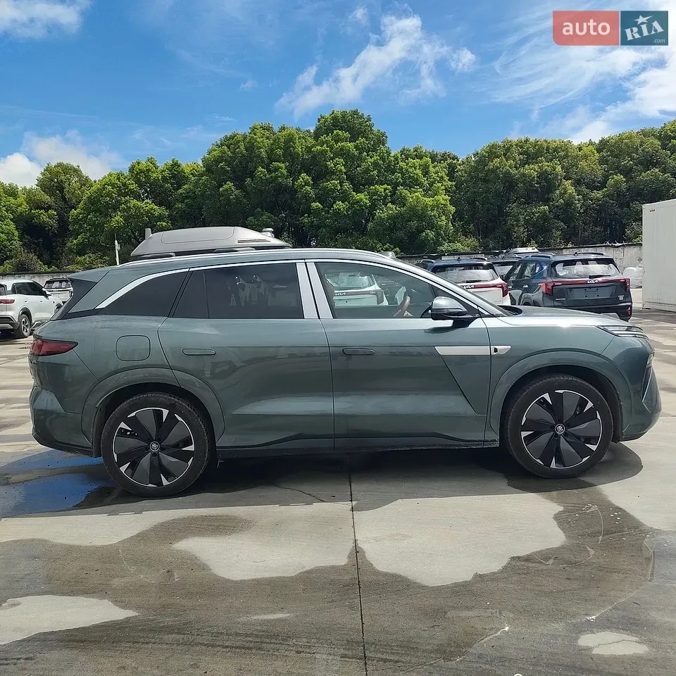 BYD Tang L 2025 photo 5