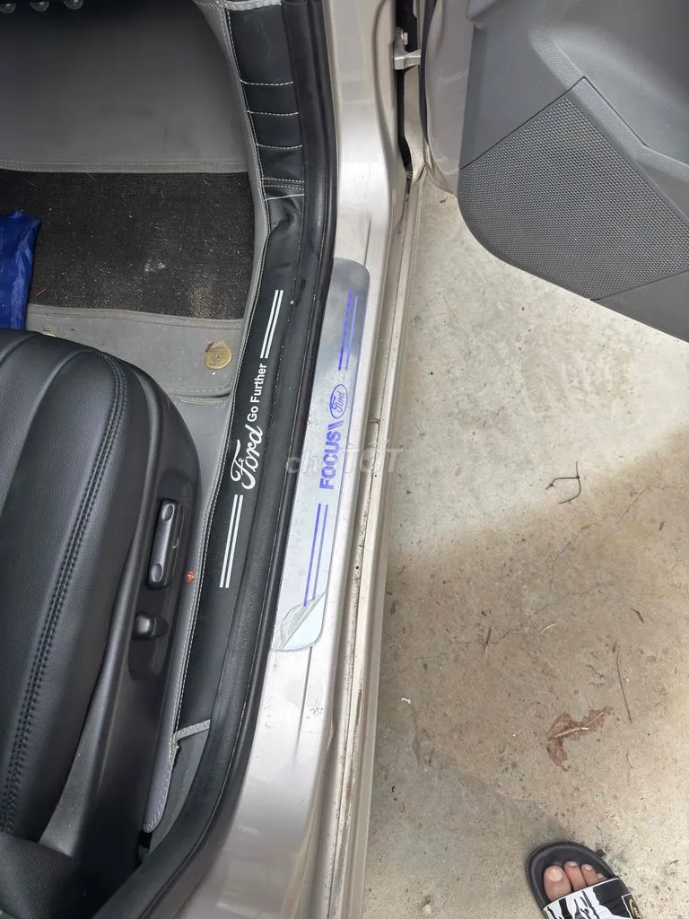 Ford Focus 2010 photo 3