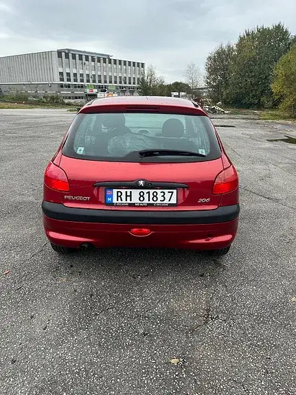 Peugeot 206 2001 photo 3