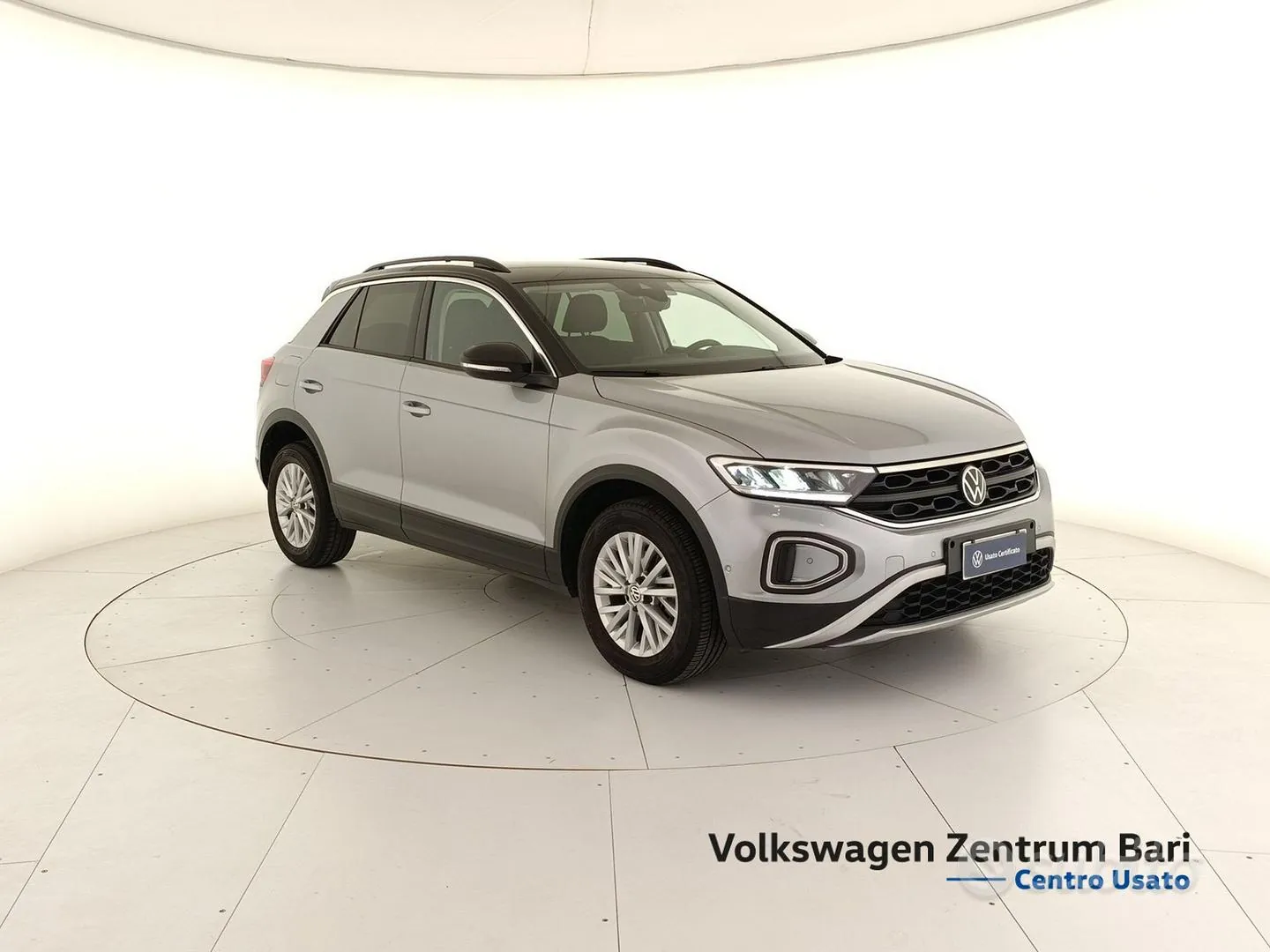 Volkswagen T-Roc 2023 photo 4