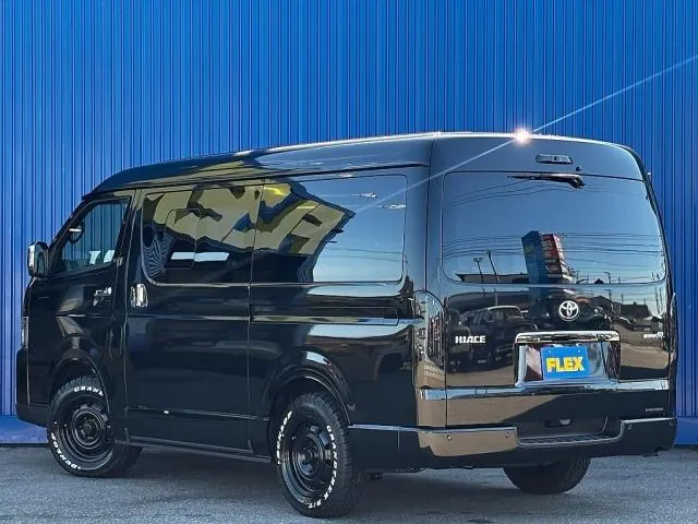 Toyota Hiace Van 2026 photo 4