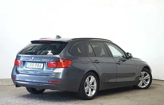 BMW 320D 2013 photo 4
