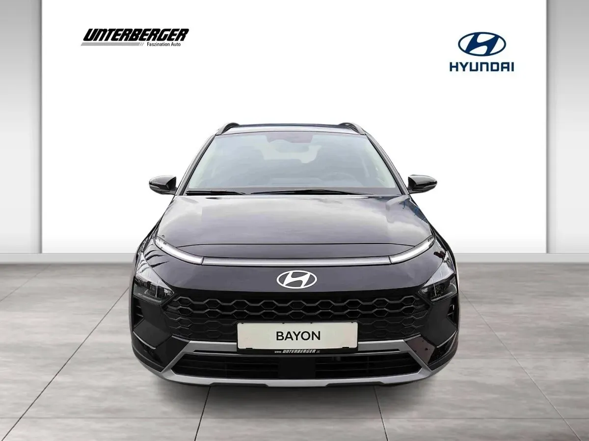 Hyundai Bayon photo 2