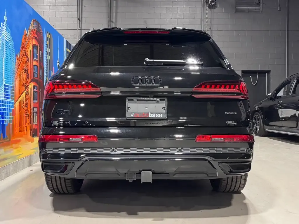 Audi Q7 2023 photo 3