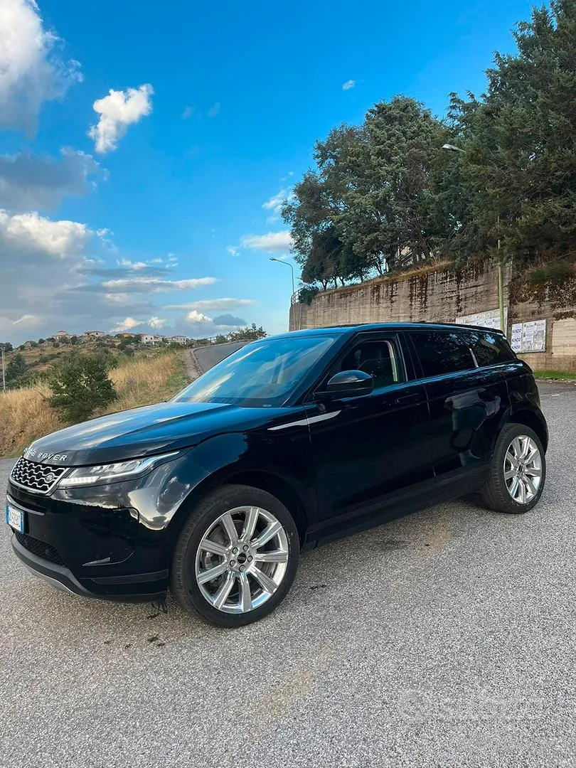 Land Rover Evoque 2020 photo 3