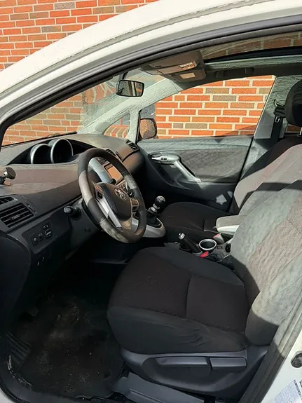 Toyota Verso 2011 photo 5