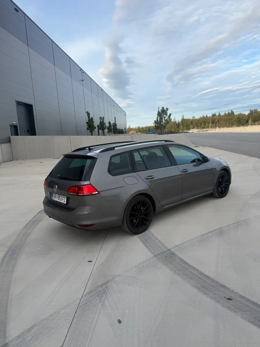 Volkswagen Golf 2014 photo 3