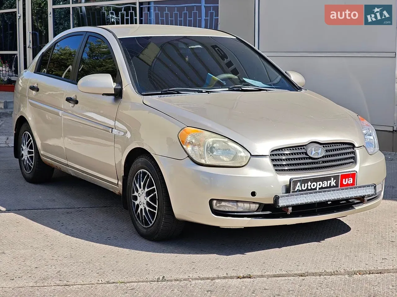 Hyundai Accent 2008 photo 3