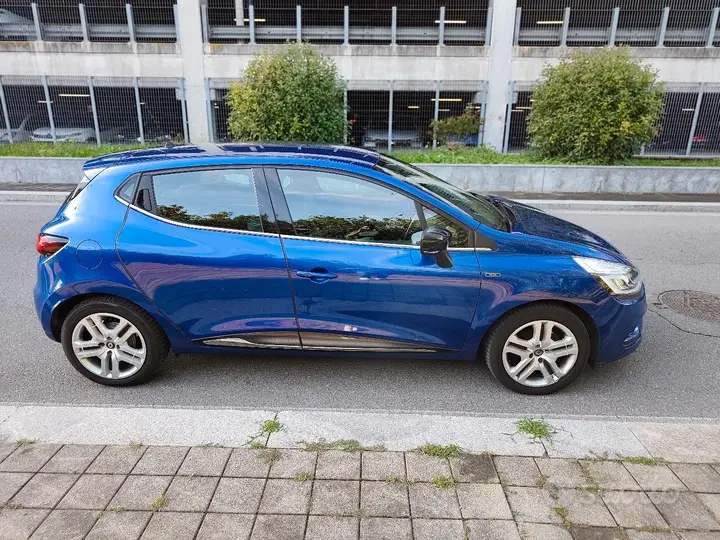 Renault Clio 2018 photo 2