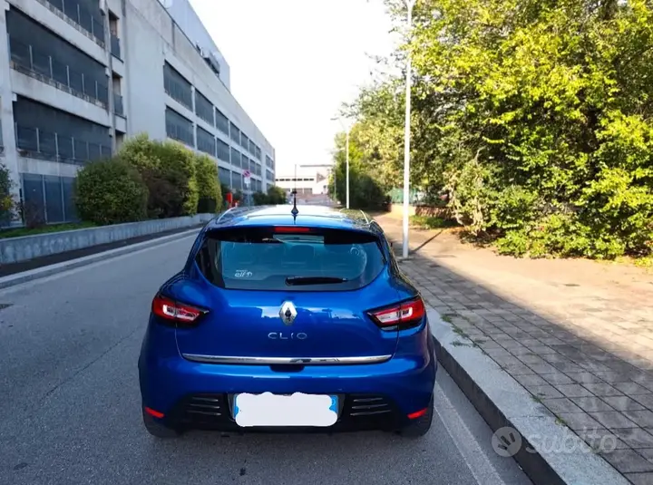 Renault Clio 2018 photo 3