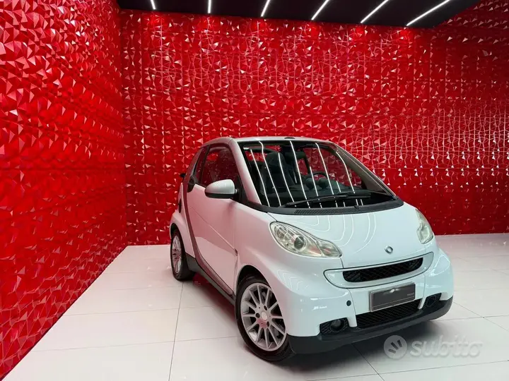 Smart Fortwo 2009 photo 3