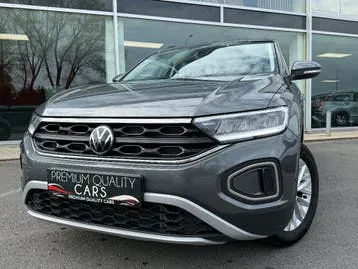 Volkswagen T-Roc 2023 photo 3