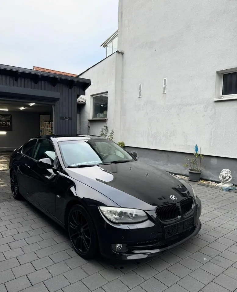 BMW 320I Coupé