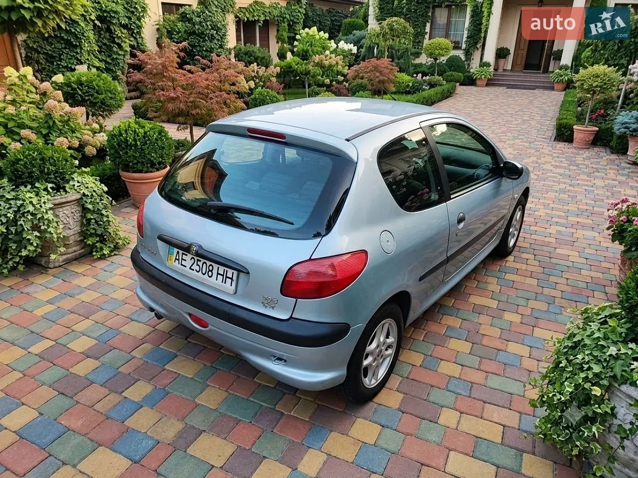 Peugeot 206 2001 photo 3