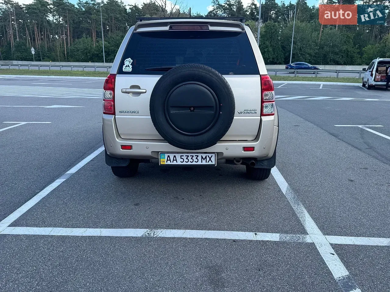 Suzuki Grand Vitara 2010 photo 4