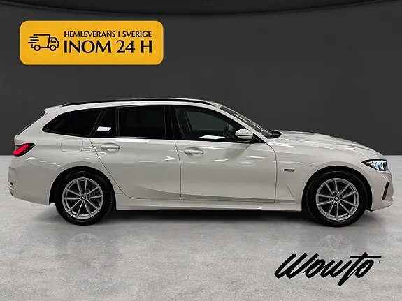 BMW 330E 2023 photo 3