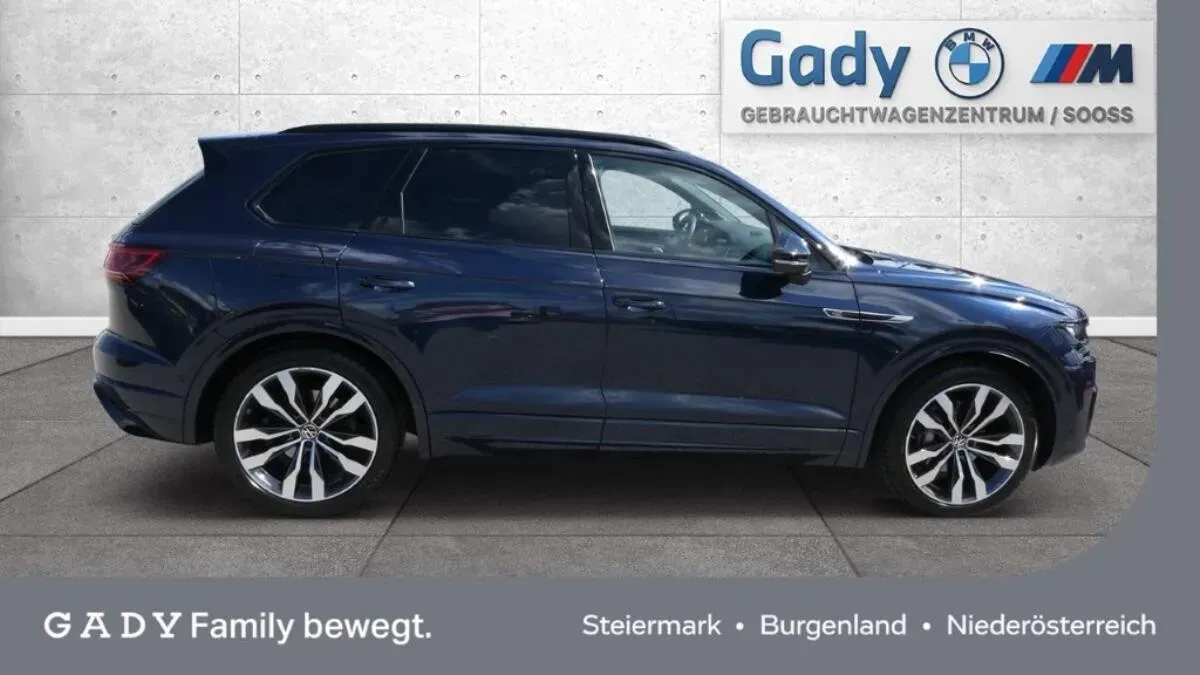 Volkswagen Touareg 2023 photo 2