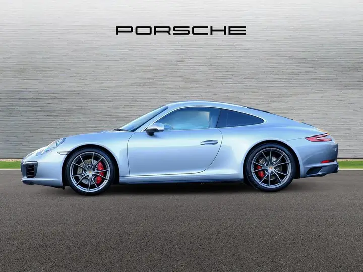 Porsche 911 2017 photo 5