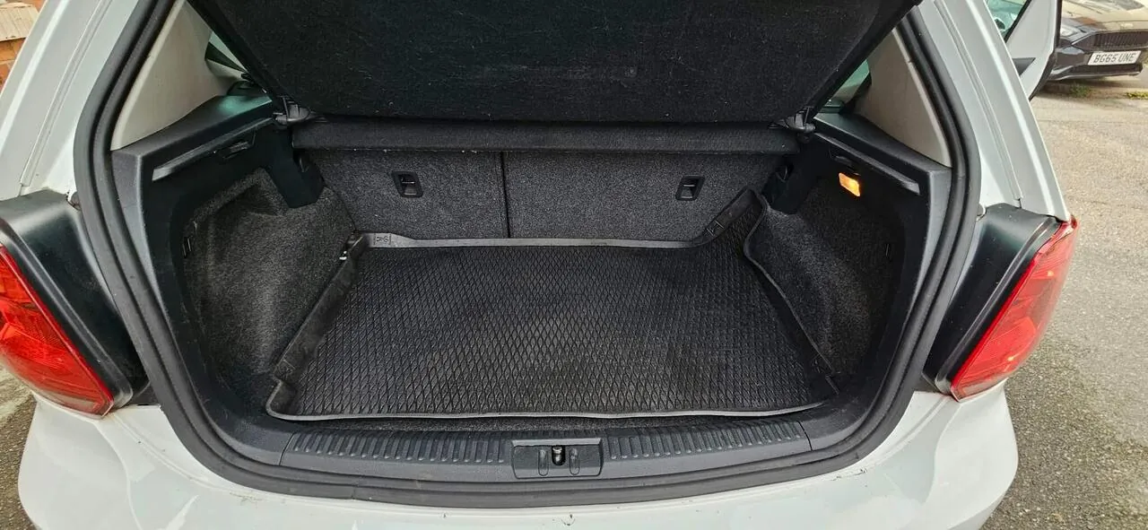 Volkswagen Polo 2014 photo 4
