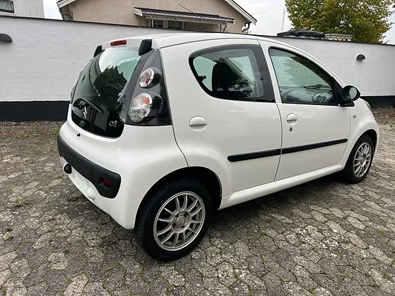 Citroen C1 2012 photo 3