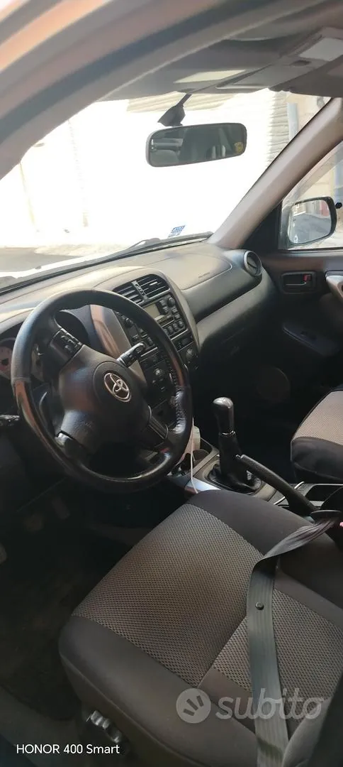 Toyota Rav4 2005 photo 4