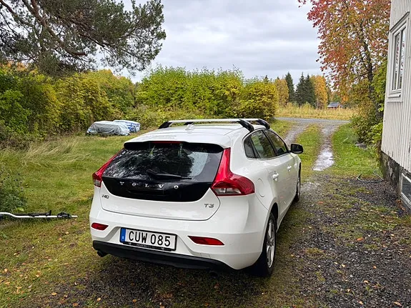 Volvo V40 2015 photo 4