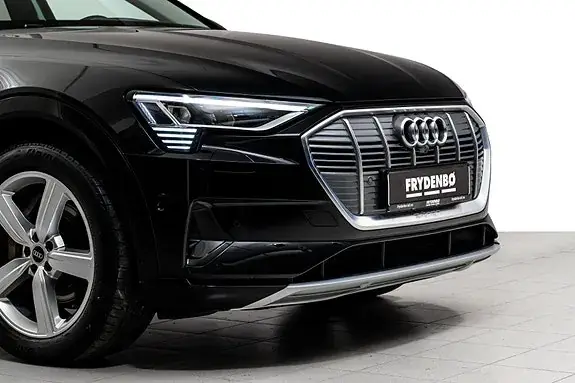 Audi E-Tron 2022 photo 2