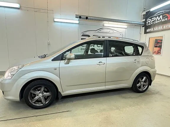 Toyota Corolla Verso 2005 photo 5