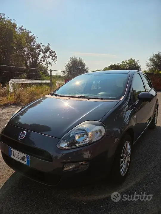 Fiat Punto 2015 photo 2