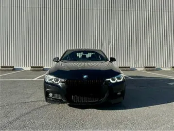 BMW 320I