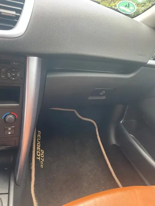 Peugeot 207 Cc