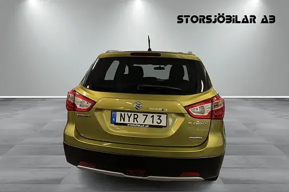 Suzuki S-Cross 2015 photo 4