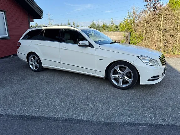Mercedes-Benz E250 D 2011 photo 4